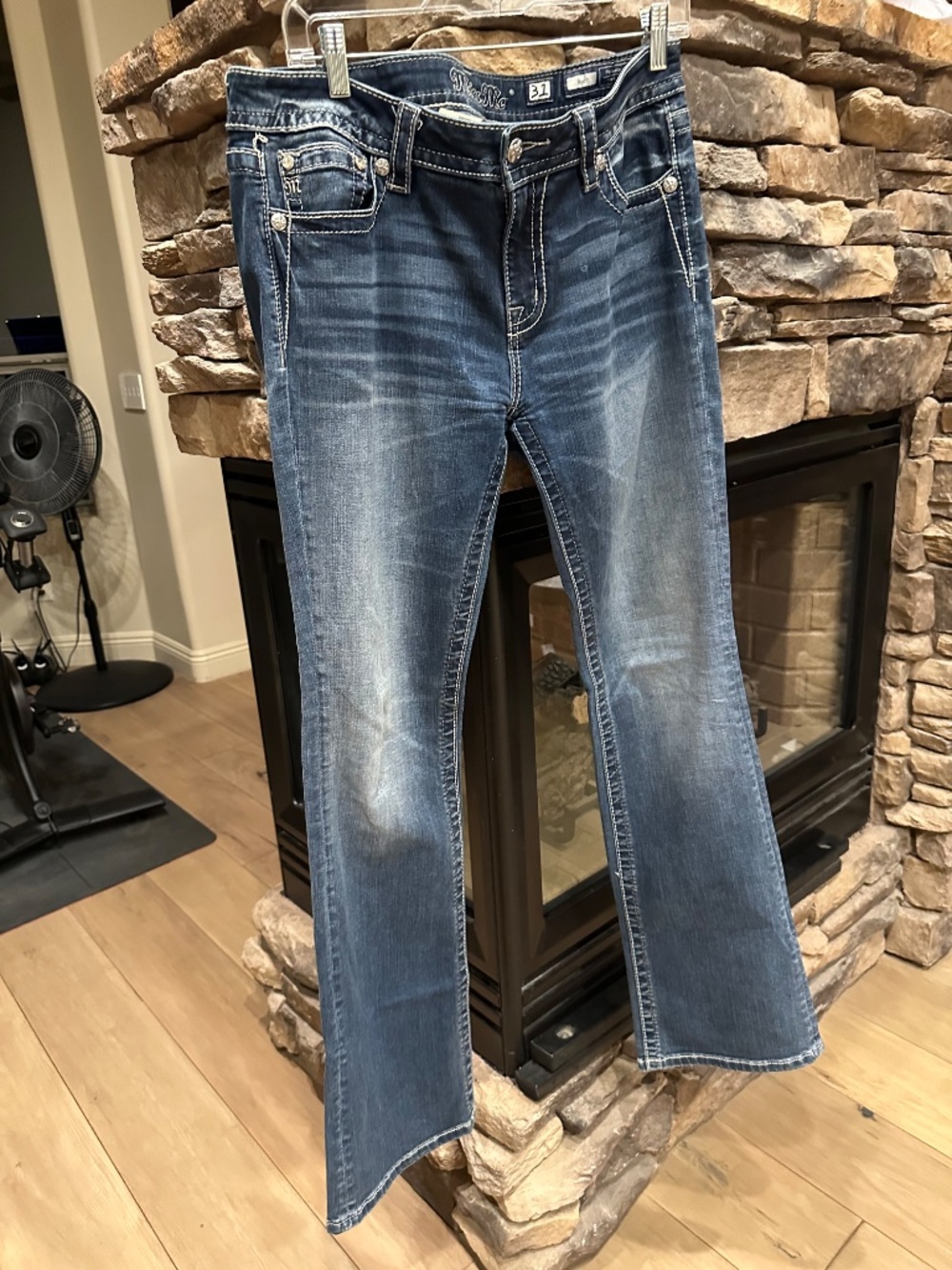 Miss Me Jeans 31/34 - Picture 3 of 6